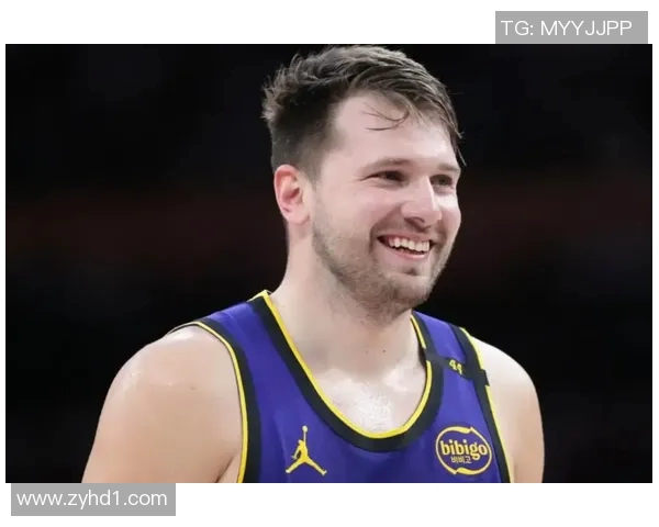 詹姆斯表现低迷引争议！东契奇伤退，里夫斯挺身而出，恩比德35分引人关注